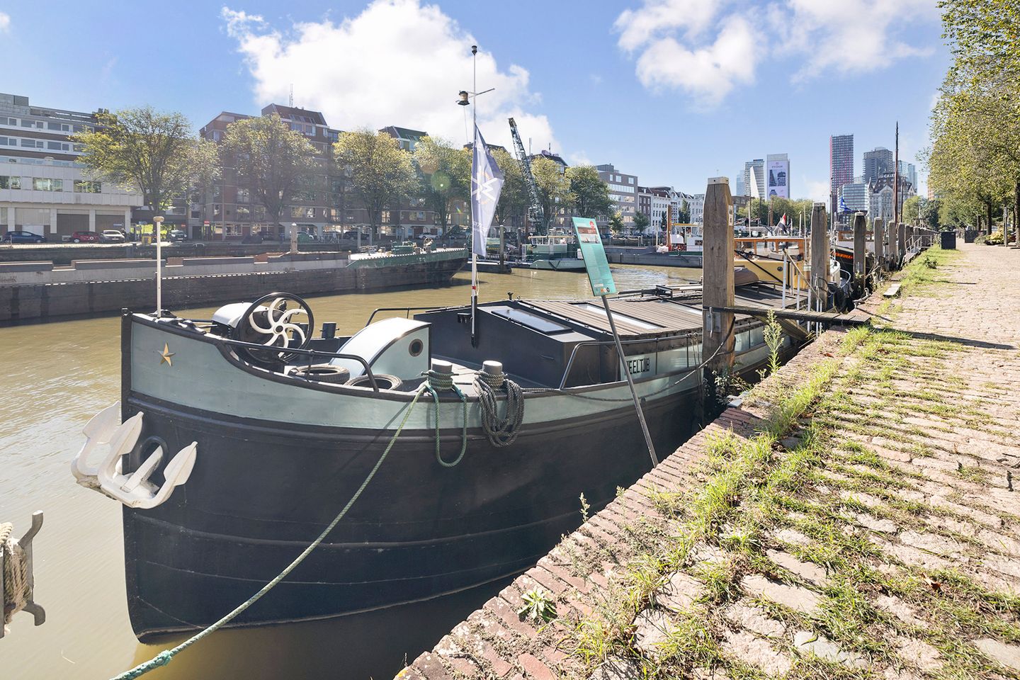 Foto 35 van Haringvliet 68