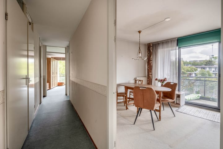 Foto 8 van Claes de Vrieselaan 185