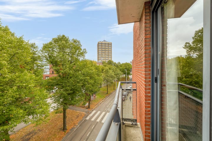 Foto 19 van Claes de Vrieselaan 185