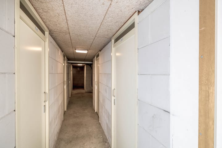 Foto 28 van Claes de Vrieselaan 185