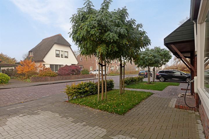 View photo 13 of J.M.Houwenstraat 15