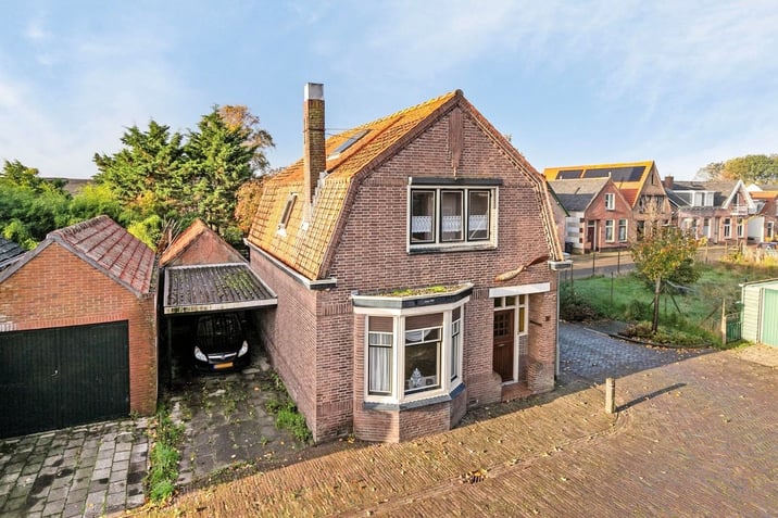 undefined main image