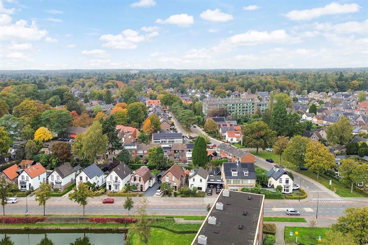 Bekijk foto 37 van Tesselschadelaan 1