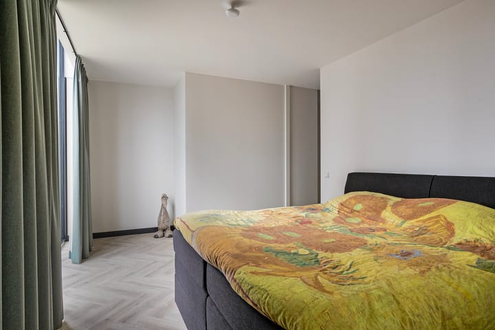 Foto 15 van Broekhovenseweg 84-01