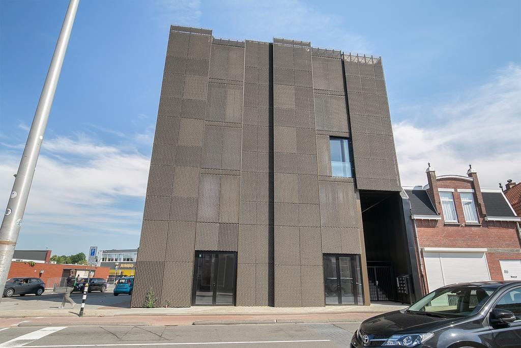 Foto 21 van Broekhovenseweg 84-01