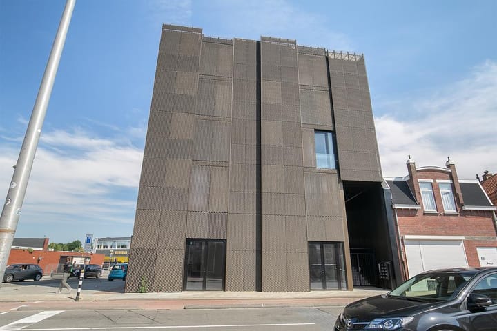 Foto 21 van Broekhovenseweg 84-01