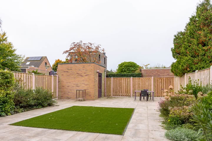 Foto 30 van Guadeloupestraat 30