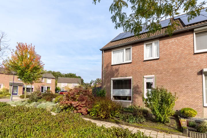 Foto 3 van Achter de Linde 37