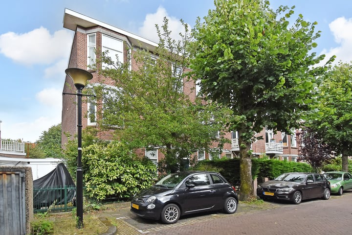 View photo 33 of Verhagen Metmanstraat 15