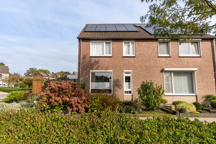 Foto 2 van Achter de Linde 37