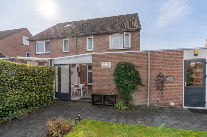 Foto 15 van Achter de Linde 37