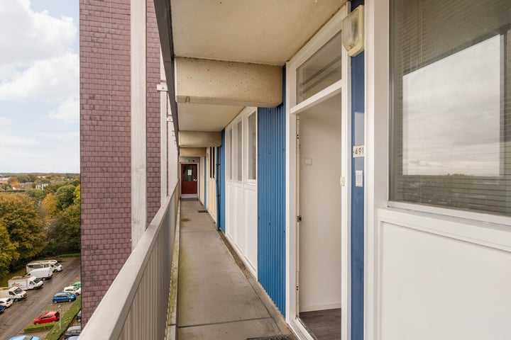 Bekijk foto 11 van Eisenhowerstraat 491