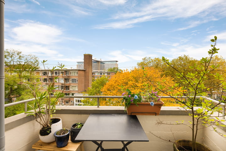 Photo 8 of Elisabeth Boddaertstraat 34-4