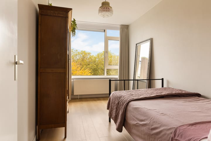 Photo 12 of Elisabeth Boddaertstraat 34-4