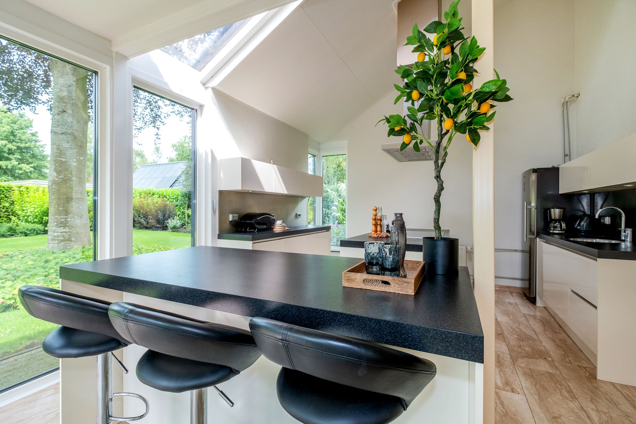 Foto 21 van Midwolderweg 70