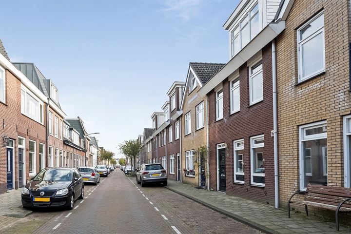 Bekijk foto 41 van A.L. Dyserinckstraat 79