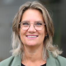Wendy Oudhoff - Commercieel Medewerker
