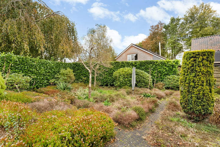 Bekijk foto 40 van Kreuzeveen 56