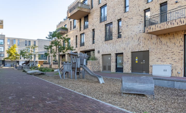 Foto 28 van Faas Wilkesstraat 339