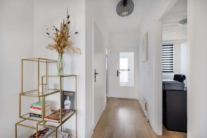 Foto 11 van Esdoornlaan 38