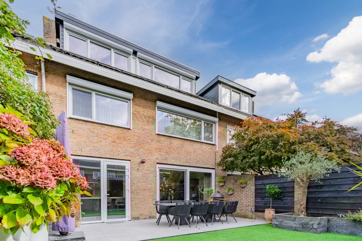 Foto 25 van Roosenburgstraat 9