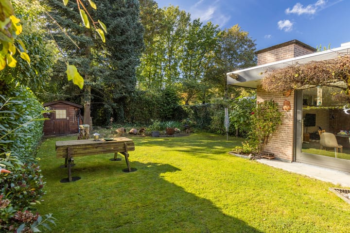 Foto 34 van Wilgenlaan 10