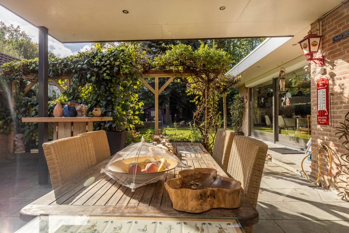 Foto 42 van Wilgenlaan 10