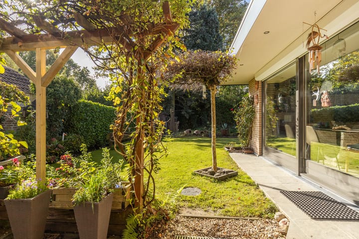 Foto 32 van Wilgenlaan 10