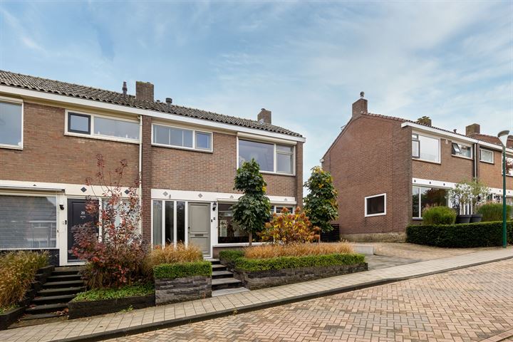 View photo 28 of Seringplantsoen 18