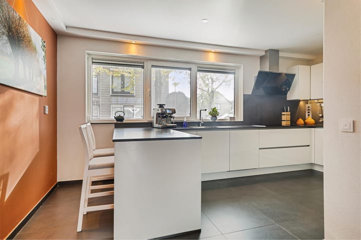 Foto 16 van Huizingastraat 17