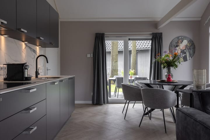 Photo 11 of Bloemendaal 7-H01