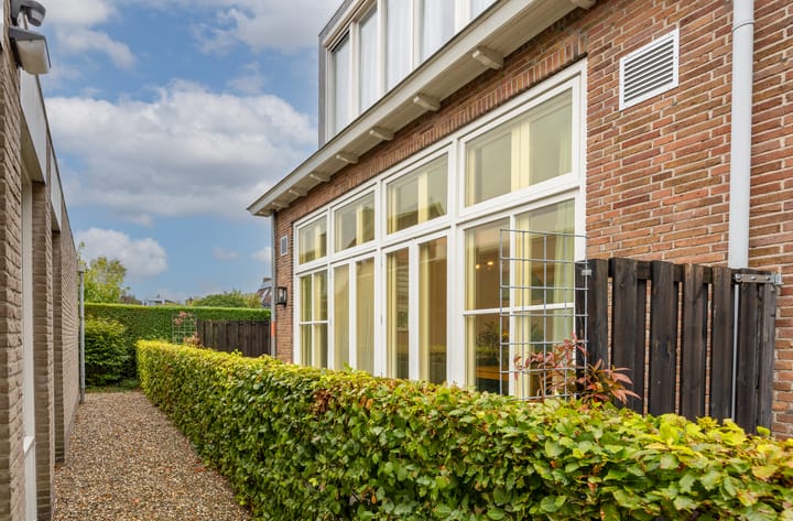 Foto 2 van 1e J.C. Mensinglaan 29-D