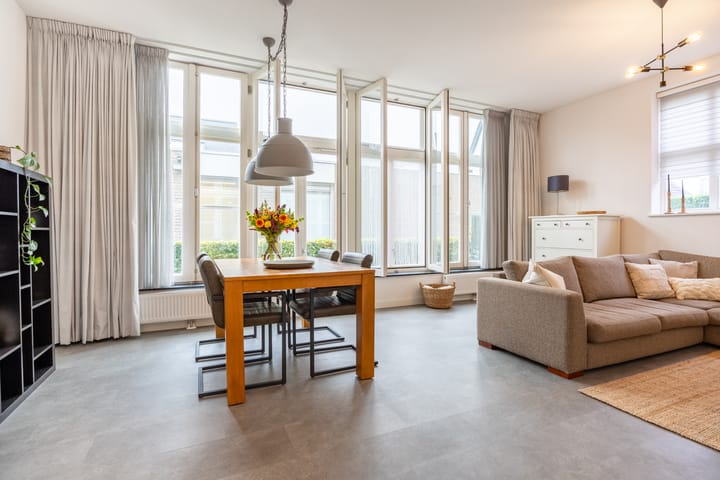 Foto 3 van 1e J.C. Mensinglaan 29-D