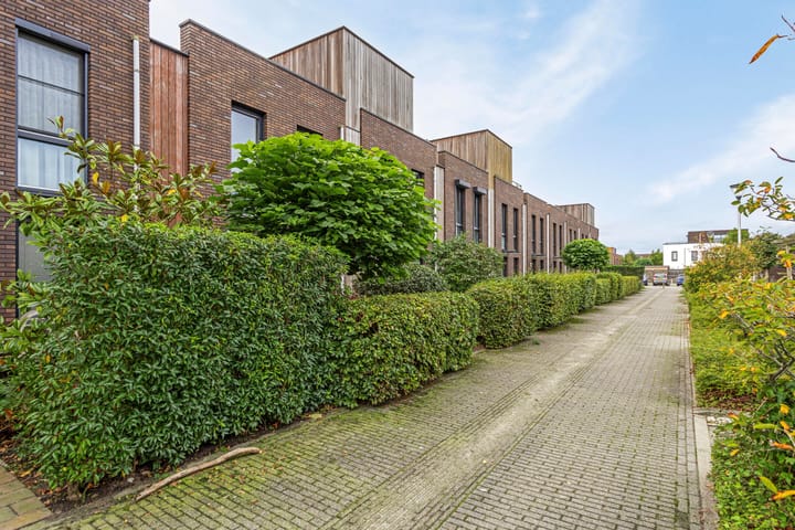 Foto 24 van Wolvegastraat 88