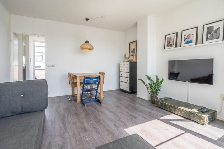 Foto 5 van Wagenaarstraat 157