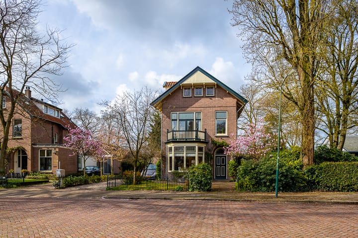 Foto 2 van Regentesselaan 2-C