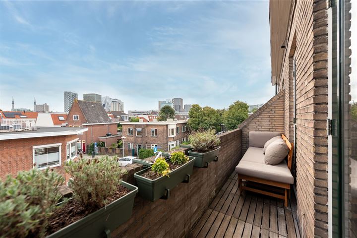 View photo 17 of Ternatestraat 27