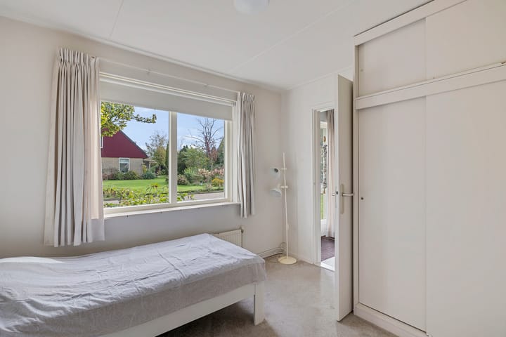 Foto 14 van Rozenlaan 10