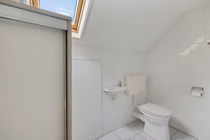 Foto 19 van Rozenlaan 10