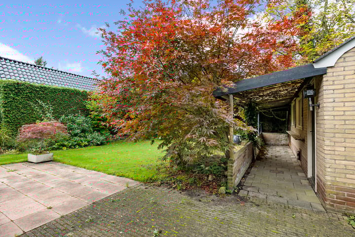 Foto 22 van Rozenlaan 10