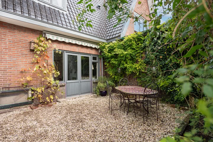 Foto 16 van Borneostraat 1-A