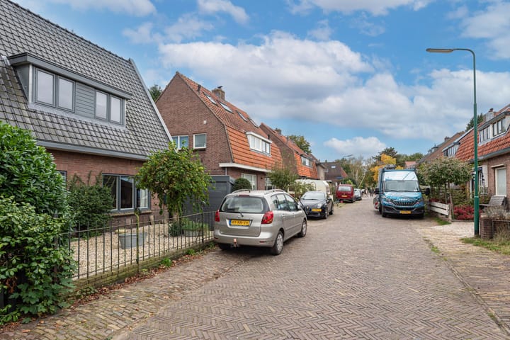 Foto 33 van Borneostraat 1-A