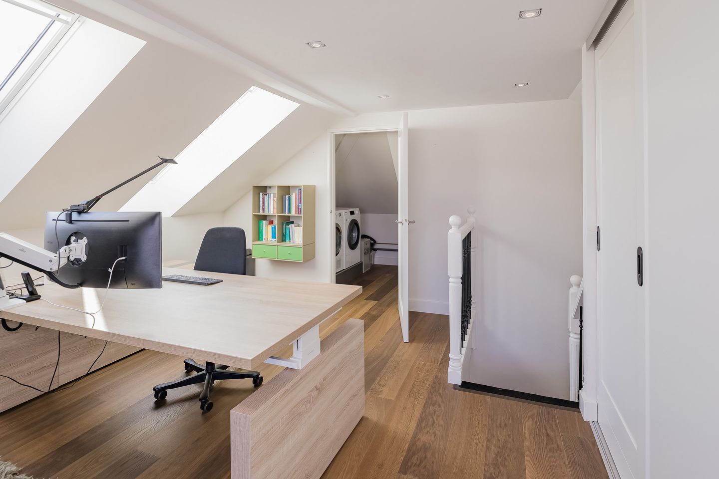 Photo 49 of Prins Hendrikweg 34