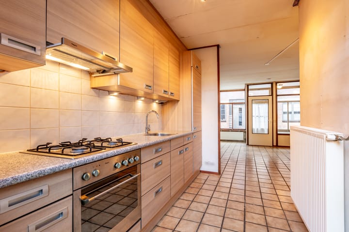 Foto 13 van Molenstraat 24