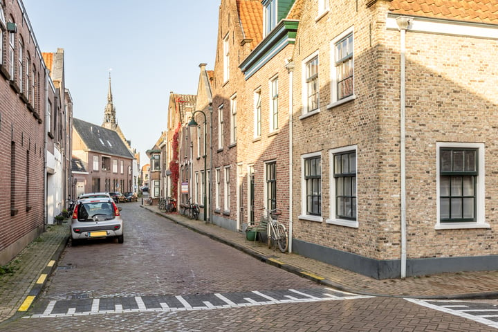 Bekijk foto 37 van Molenstraat 24