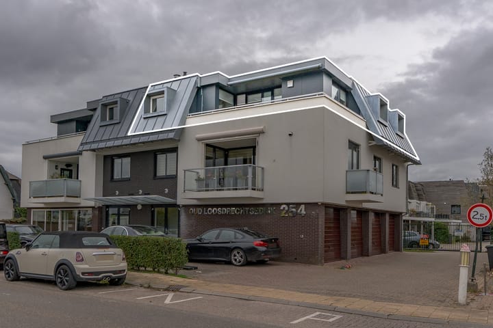 Foto 4 van Oud-Loosdrechtsedijk 254-D