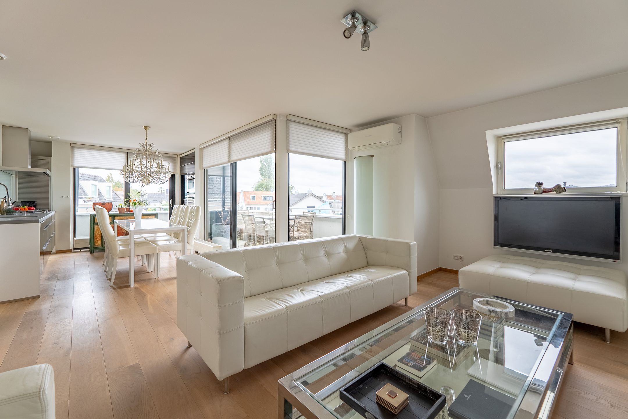 Photo 15 of Oud-Loosdrechtsedijk 254-D