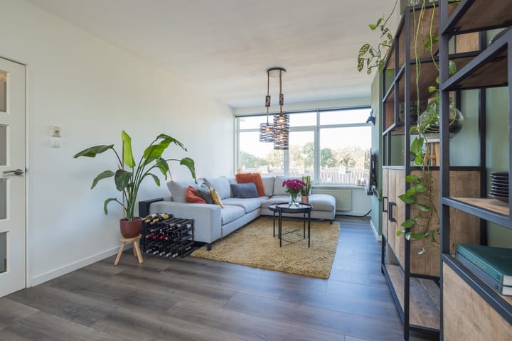 Foto 2 van Bachstraat 440