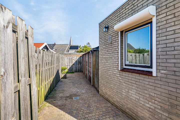 Bekijk foto 32 van Bonenblokstraat 5