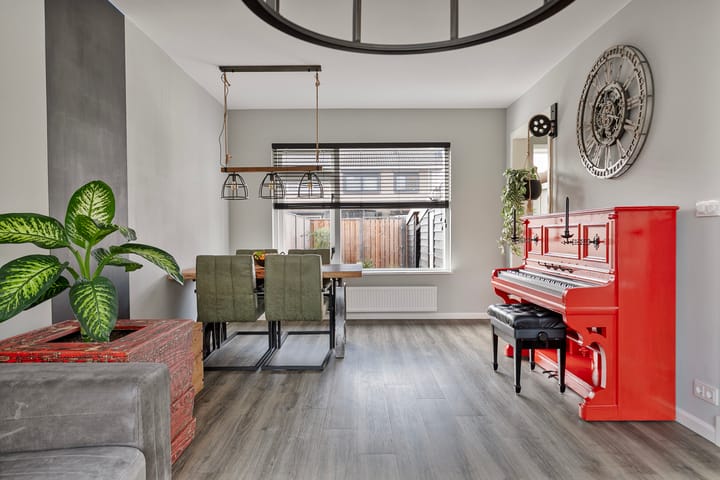 Foto 11 van Irenestraat 9